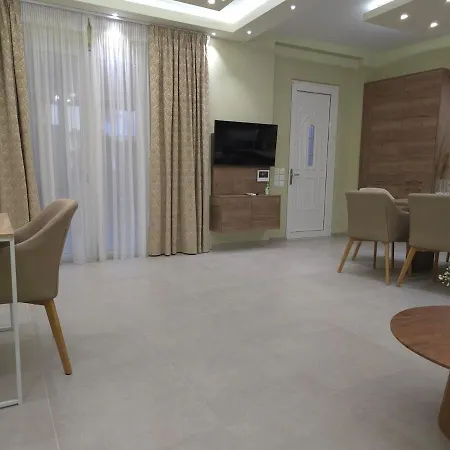 Breeze Chania (Crete)