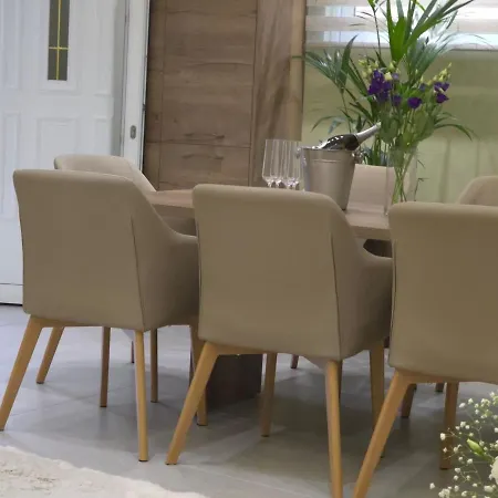 Breeze Ханья (Крит)